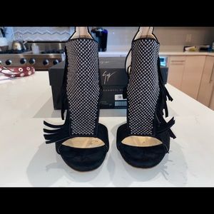 Giuseppe Zanotti Black Suede "Alabama" heel